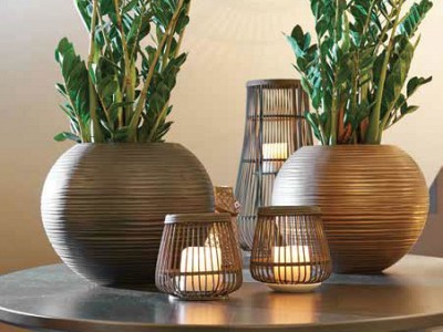 Curved Round Bowl Small in Iron and Bronze